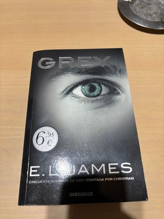 Libro grey