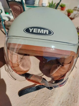 Casco 3/4 YEMA YM-611 Beige