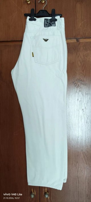 Vaqueros Armani Blancos