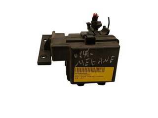 Caja reles / fusibles Renault Megane III Berlina