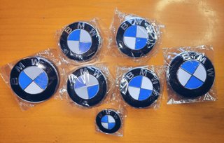 PACK 7 EMBLEMAS BMW - TAPABUJES BMW 68mm ANAGRAMAS