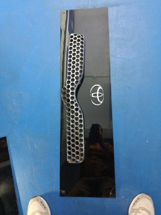 Rejilla Frontal Toyota