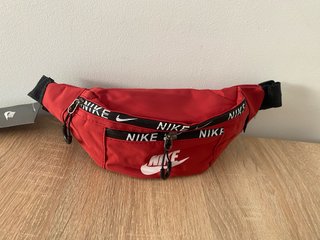 Riñonera Nike Roja