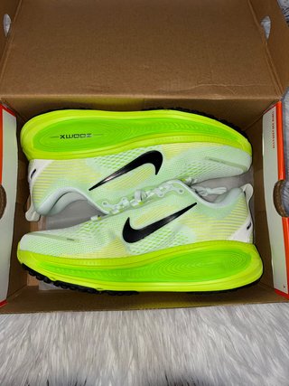Zapatillas Nike Vomero 18