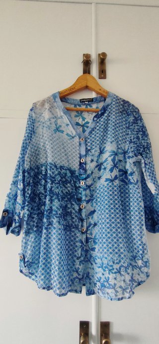 Blusa Mapants Azul y Blanca Estampada