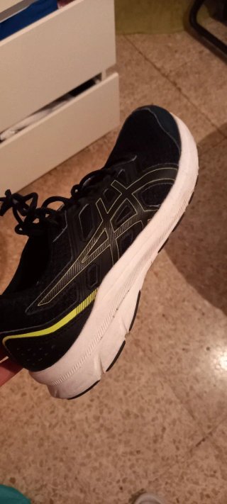 Zapatillas Asics Negras