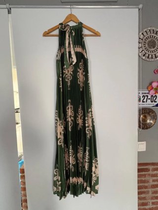 Vestido Largo Estampado Plisado