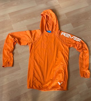 Sudadera técnica deportiva REVES con capucha NUEVA