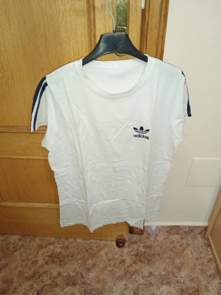 Camiseta Adidas Blanca