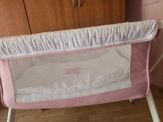 URGE VENTA!!!! Mini cuna para bebé en color rosa