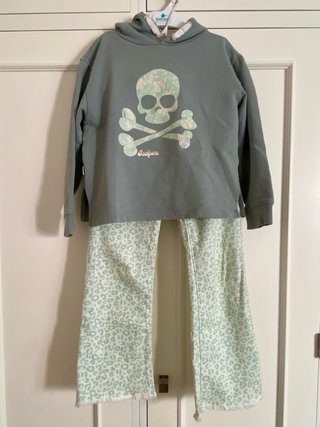 Conjunto Sudadera y Pantalón Scalpers