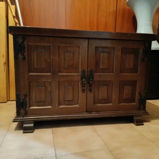 Mueble Castellano para Vinilos y Cassettes