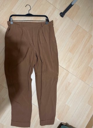 Pantalón de vestir marrón