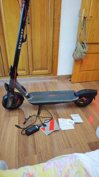 Patinete Eléctrico Ninebot F3 PRO E