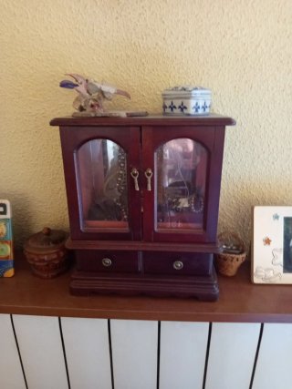 Joyero miniatura de madera