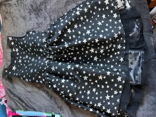 Vestido de fiesta con estampado de estrellas