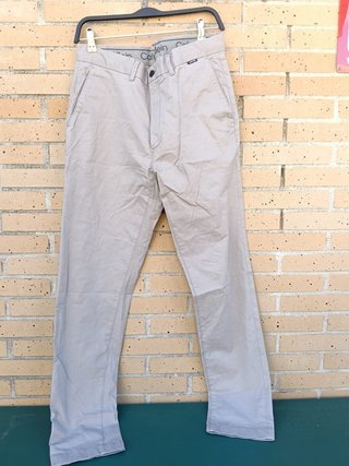 Pantalón Chino Calvin Klein Beige
