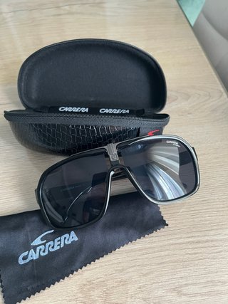 Gafas de sol Carrera negras