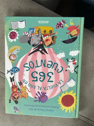 Libro 365 Cuentos: La Vuelta al Año en Cuentos
