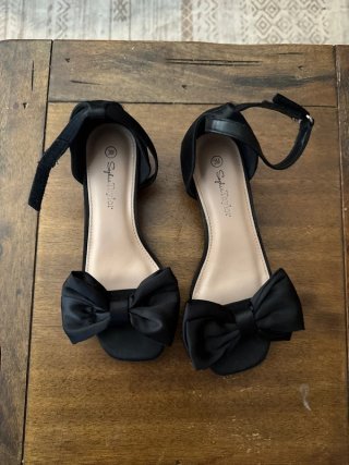 Sandalias Negras con Lazo Sophia Taylor