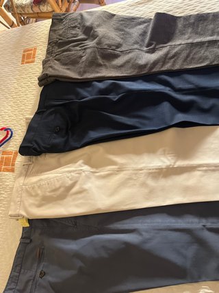 Lote de 4 pantalones de hombre talla 44