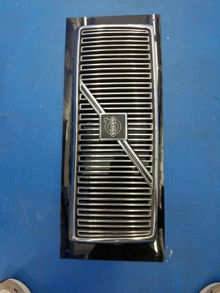 Rejilla Frontal Volvo