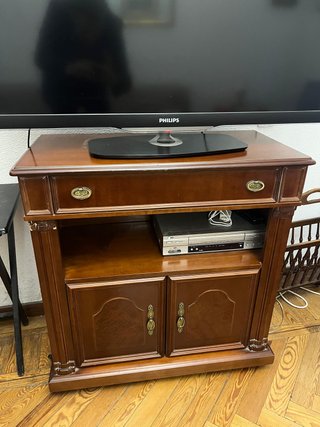 Mueble de salón / mesa TV madera 80x80x40