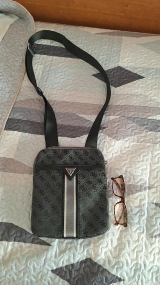 Bandolera Guess Hombre