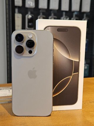 IPHONE 16 PRO 128GB TITANIUM 88% BATTERIA