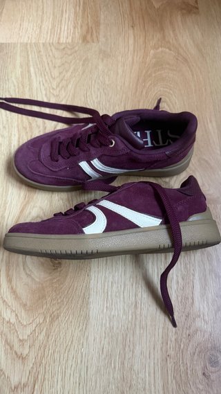 Zapatillas Stradivarius Moradas Talla 36