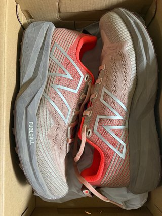 Zapatillas New Balance Hierro v9