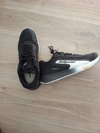 Zapatillas Bullpadel Neuron Vibram