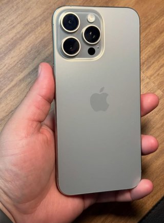 iPhone 15 Pro Max