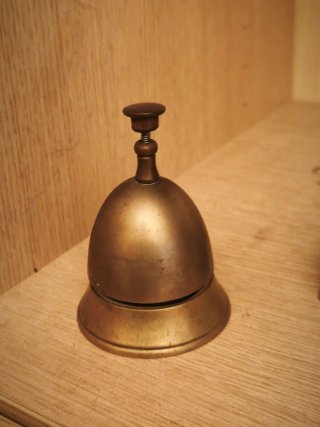 Timbre de mesa antiguo