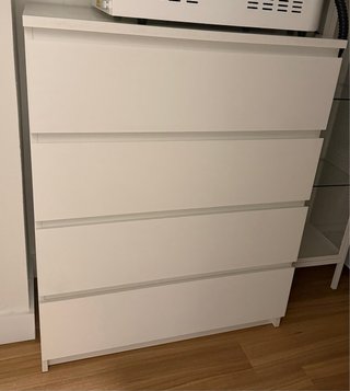 Cómoda Blanca de 4 Cajones