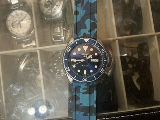 Reloj Seiko 5 Automático Azul