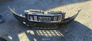 Parachoques delantero Audi con parrilla