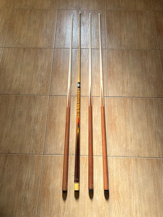 Set de 4 Tacos de Billar como nuevos