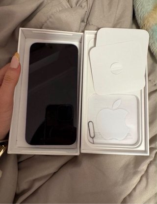 iPhone 14 256GB Lila