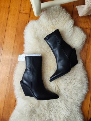 Zara 39 piel nuevos último precio