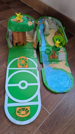Set de Juego Pokémon con Figuras