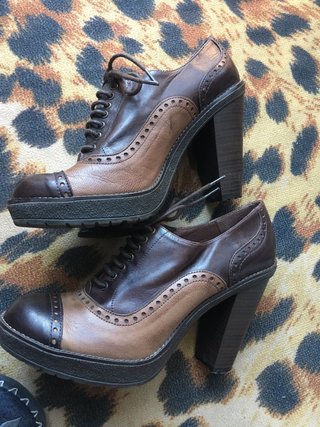 Zapatos Oxford de Tacón marca Spain