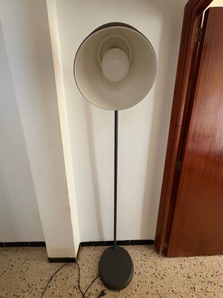 Lámpara de pie HEKTAR Ikea