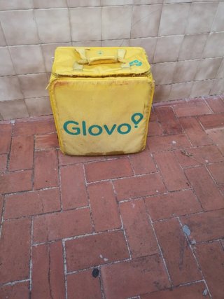 Bolsa reparto Glovo amarilla