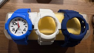 Reloj WATX con 3 correas y biseles