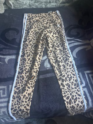Pantalón Adidas Estampado Animal Print