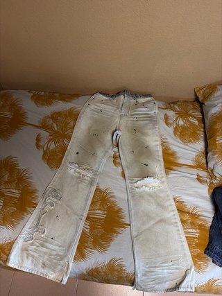 Pantalón vaquero gris