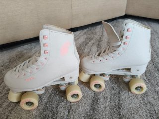 Patines de 4 Ruedas Talla 36