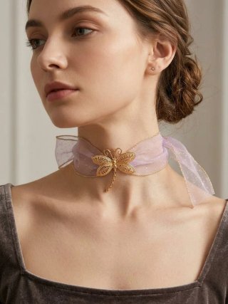 Choker gargantilla tul morado con Libélula