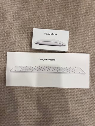 Apple Magic Keyboard y Magic Mouse